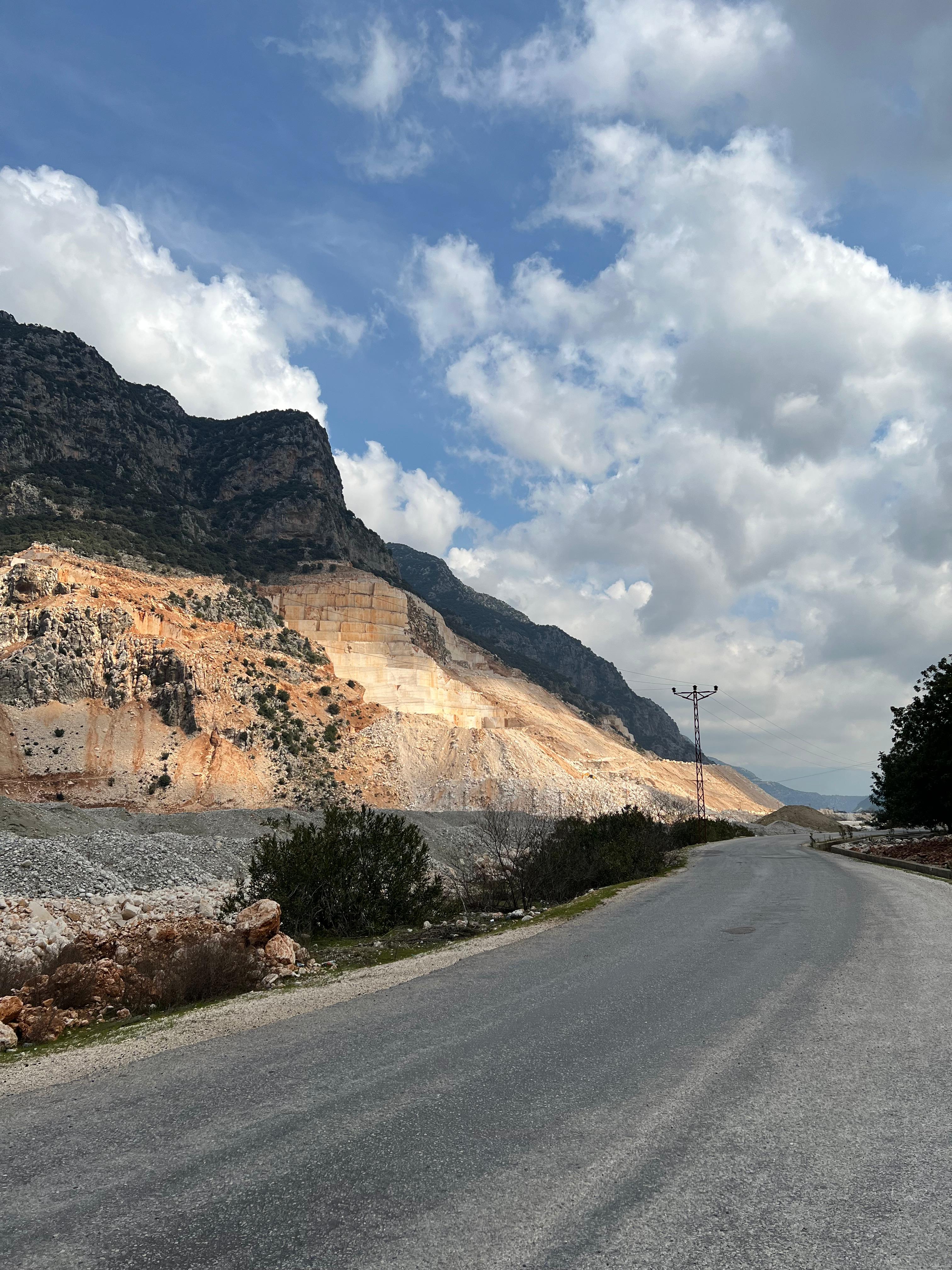 Карьер - фото 3